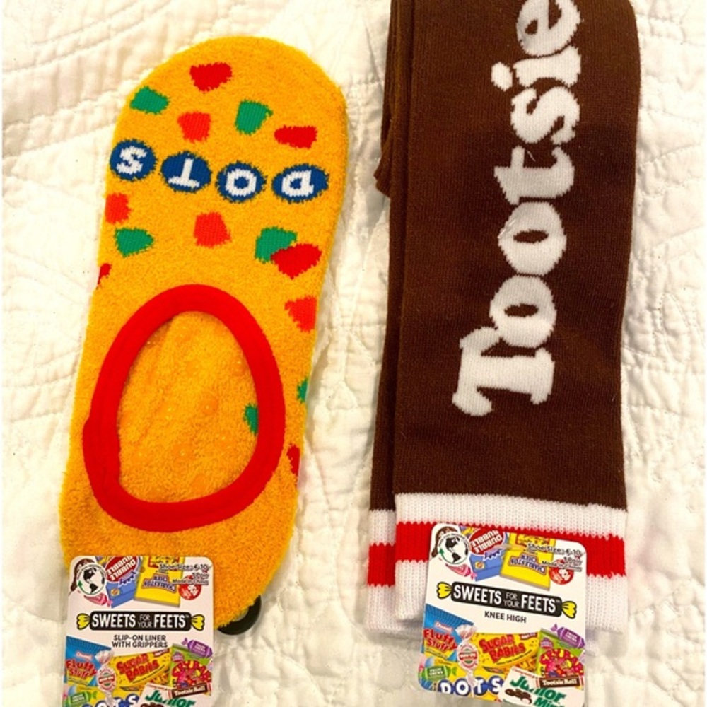 SWEETS for your FEETS! A pair of tall socks and a pair of no shoes! Unisex/NEW!!